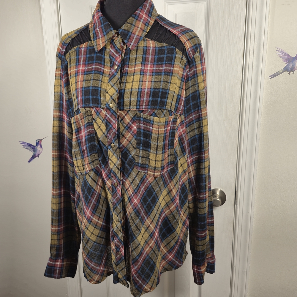 Free People Plaid Flannel Button-Up Shirt Size S - Picture 3 of 7